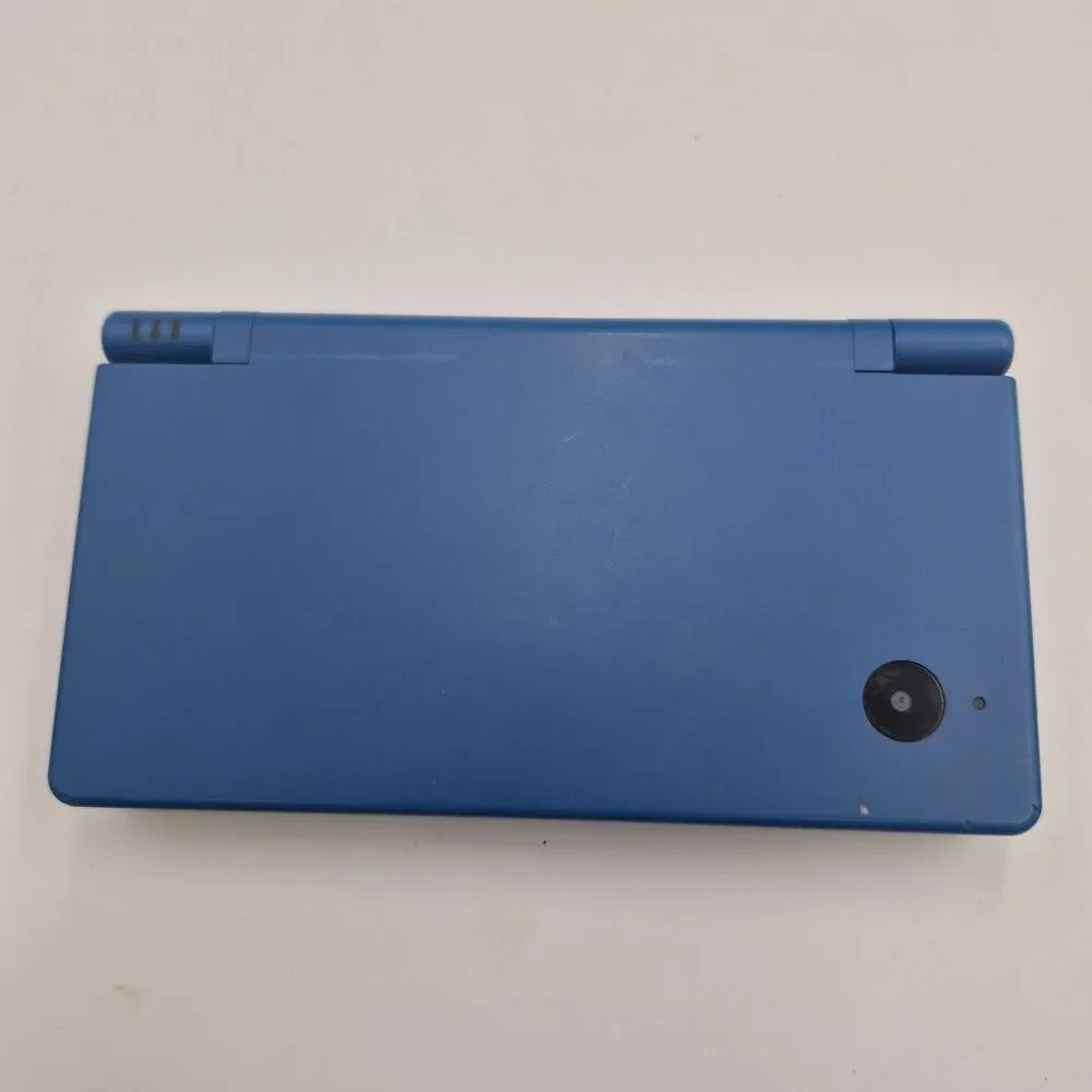 Nintendo DSi With Games, Case, And 2 Chargers. No Styles And Cameras Don't Work